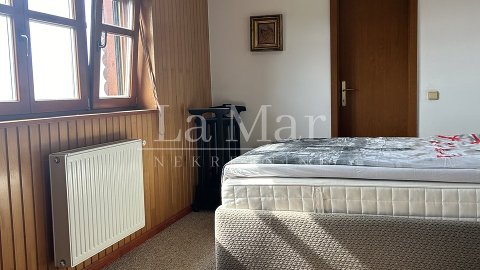 House, 327 m2, For Sale, Zagreb - Borčec