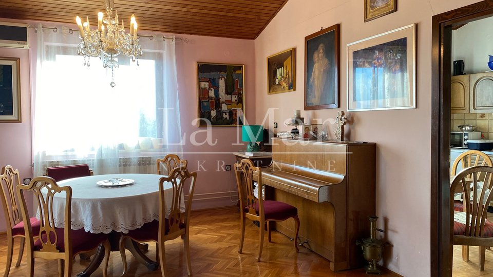 House, 330 m2, For Sale, Rijeka - Martinkovac