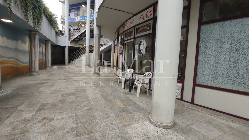 Commercial Property, 30 m2, For Sale, Zagreb - Borongaj