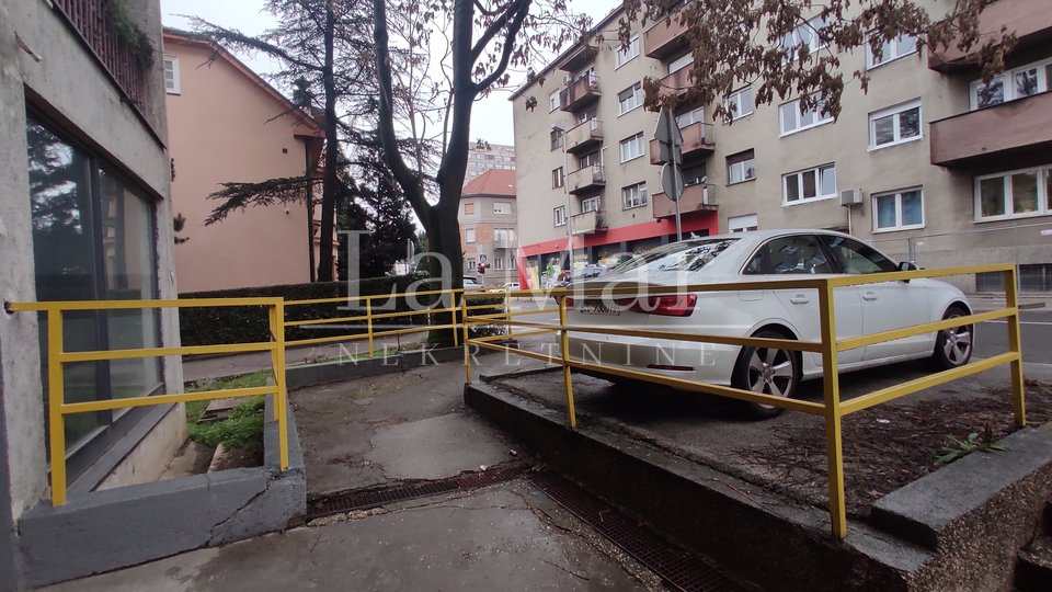 Commercial Property, 69 m2, For Sale, Zagreb - Maksimir